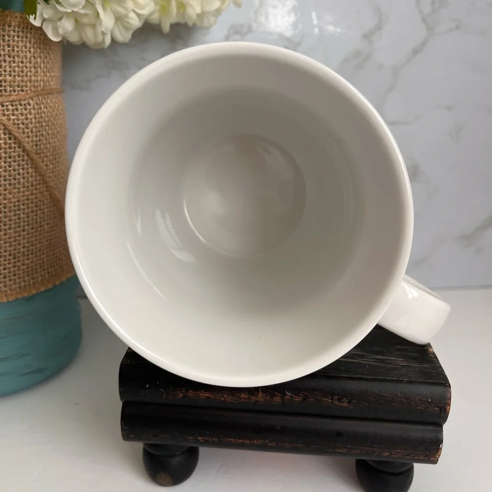 Like New GOOD MORNING SEATTLE Space Needle Coffee Mug White/Embossed Letters - Picture 7 of 7